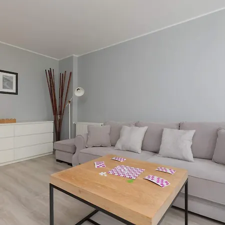 Bright Close To The By Renters * Gdynia